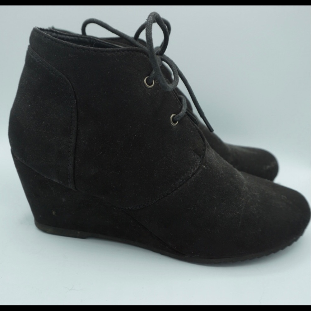 Black Lace Up Wedges